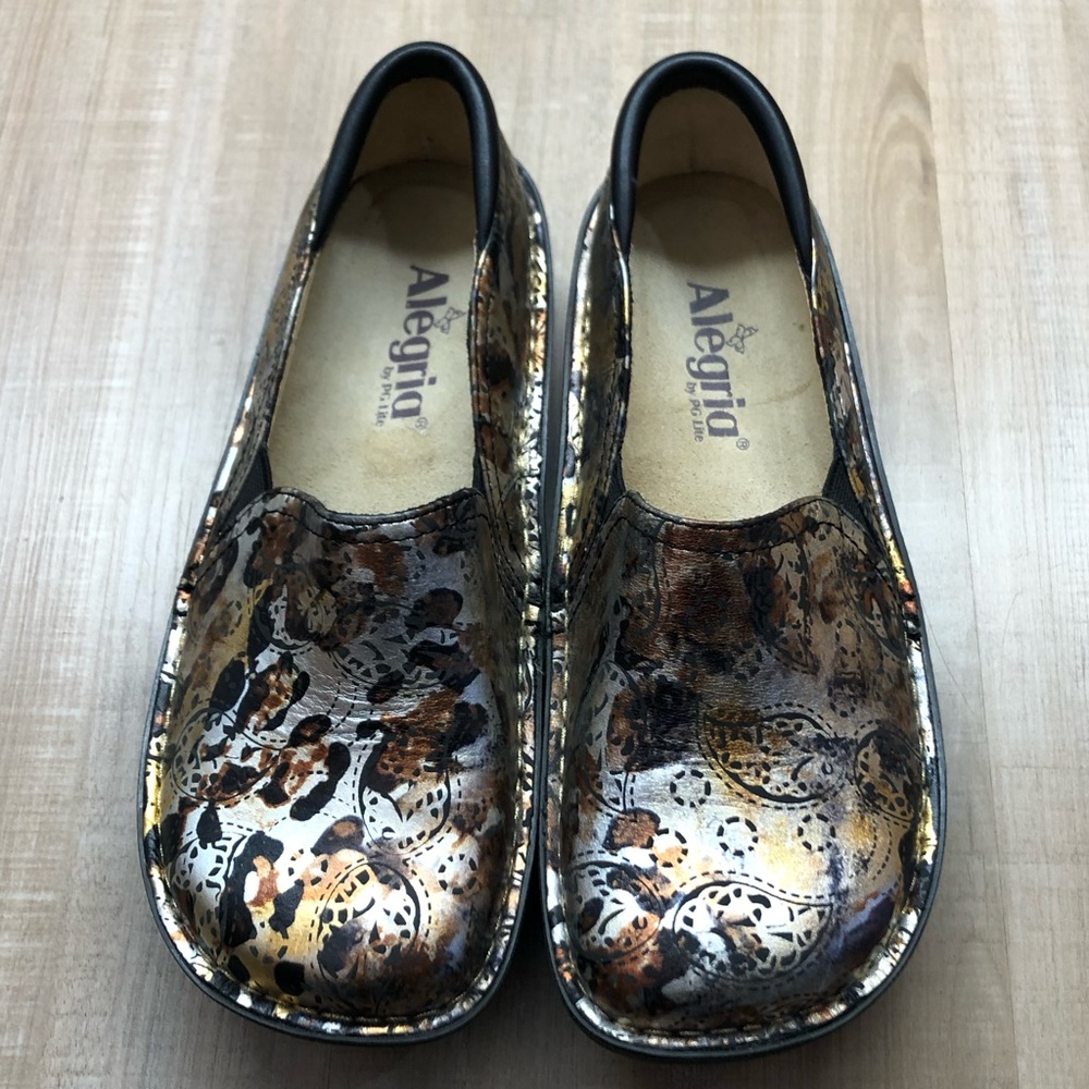 Alegria Debra Slip On Rome Patent Clogs